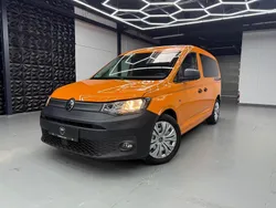 Orange Gebraucht 2021 VW Caddy Maxi Van / Kleinbus | 19.480 € (Fairer Preis)