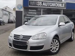 Silber Gebraucht 2006 VW Jetta Comfortline Limousine | 2.990 € (Superpreis)