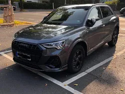 Grau Gebraucht 2021 Audi Q3 S-Line SUV | 37.900 € (Teuer)