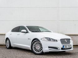 Weiß Gebraucht 2014 Jaguar XF Limousine | 10.500 € (Superpreis)