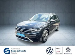Schwarz Gebraucht 2024 VW Tiguan Allspace Elegance SUV | 45.840 € (Fairer Preis)