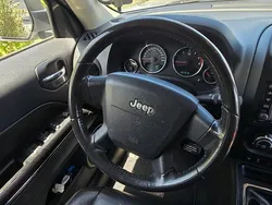 Silber Gebraucht 2011 Jeep Patriot SUV | 2.350 €