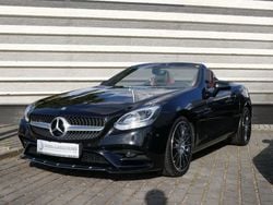 Schwarz metallic Gebraucht 2016 Mercedes SLC250 AMG line Cabrio | 30.980 €