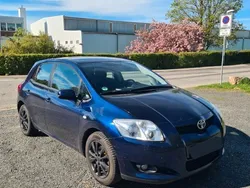 Blau Gebraucht 2009 Toyota Auris Limousine | 4.450 € (Fairer Preis)