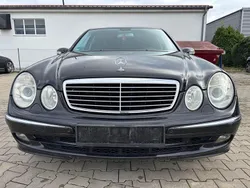 Schwarz Gebraucht 2005 Mercedes E320 Avantgarde Limousine | 3.999 € (Guter Preis)