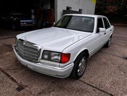 Weiß Gebraucht 1990 Mercedes 420 SE Limousine | 6.950 €