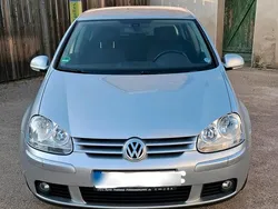 Silber Gebraucht 2008 VW Golf V United Kleinwagen | 3.000 € (Fairer Preis)