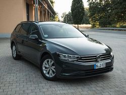 Grau Gebraucht 2020 VW Passat Kombi | 18.499 € (Guter Preis)