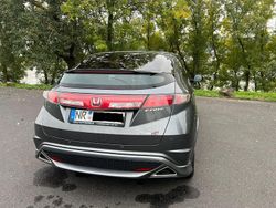 Grau Gebraucht 2009 Honda Civic Type S Limousine | 4.300 € (Fairer Preis)