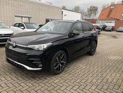 Schwarz Gebraucht 2025 VW Tiguan IQ Drive SUV | 45.900 €