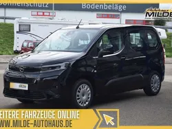 Schwarz Gebraucht 2024 Opel Combo Life Van / Kleinbus | 23.500 € (Fairer Preis)