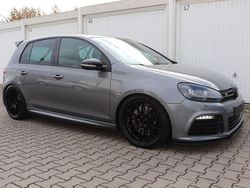 Grau Gebraucht 2011 VW Golf VI R Limousine | 19.990 €