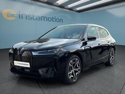 Schwarz Gebraucht 2022 BMW iX SUV | 69.499 € (Teuer)