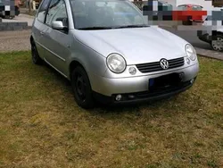 Silber Gebraucht 2004 VW Lupo Kleinwagen | 1.200 €