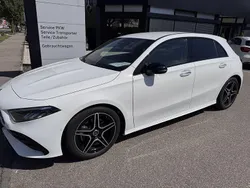 Weiß Gebraucht 2023 Mercedes A200 AMG line Limousine | 31.290 € (Fairer Preis)