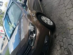 Grün Gebraucht 2015 VW Touran Van / Kleinbus | 14.800 € (Fairer Preis)
