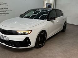 Jade weiss/arktis weiss Gebraucht 2022 Opel Astra GSe Limousine | 26.490 € (Fairer Preis)