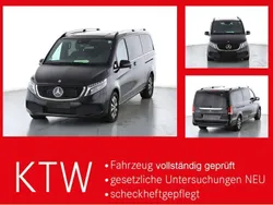 Obsidianschwarz metallic Gebraucht 2024 Mercedes EQV300 Avantgarde Van / Kleinbus | 55.733 € (Etwas zu teuer)