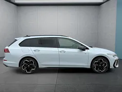 Neu 2025 VW Golf VIII Kombi | 34.249 € (Fairer Preis)