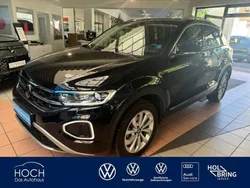 Schwarz Gebraucht 2024 VW T-Roc Style SUV | 28.900 € (Guter Preis)