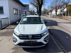 Weiß Gebraucht 2022 Dacia Sandero Comfort Kleinwagen | 16.950 € (Teuer)