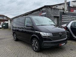 Schwarz Gebraucht 2021 VW T6.1 Van | 47.990 € (Teuer)