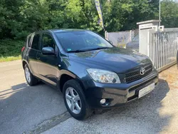 Grau Gebraucht 2006 Toyota RAV4 Sol SUV | 5.450 € (Fairer Preis)