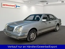 Grau Gebraucht 1997 Mercedes E230 Limousine | 799 € (Superpreis)
