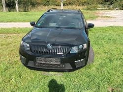 Schwarz Gebraucht 2016 Skoda Octavia RS Kombi | 19.500 € (Etwas zu teuer)