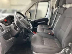 Weiß Gebraucht 2024 Citroën Jumper Van / Kleinbus | 28.149 € (Superpreis)