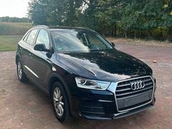 Schwarz Gebraucht 2018 Audi Q3 SUV | 18.250 € (Guter Preis)