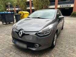Grau Gebraucht 2014 Renault Clio IV Limousine | 12.600 € (Teuer)