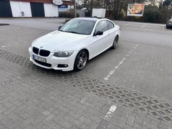 Weiß Gebraucht 2011 BMW 335 M Performance Coupé | 17.500 € (Fairer Preis)