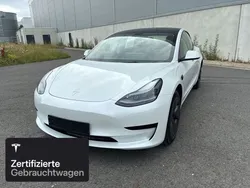 Weiß Gebraucht 2023 Tesla Model 3 Limousine | 32.300 € (Fairer Preis)