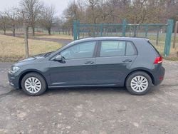 Grau Gebraucht 2019 VW Golf Limousine | 11.300 € (Superpreis)