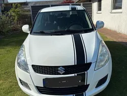 Weiß Gebraucht 2011 Suzuki Swift Club Limousine | 3.900 € (Guter Preis)