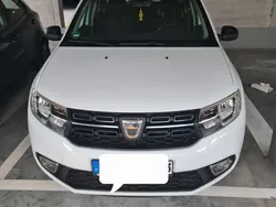 Weiß Gebraucht 2020 Dacia Logan MCV Essentiel Limousine | 7.500 € (Guter Preis)