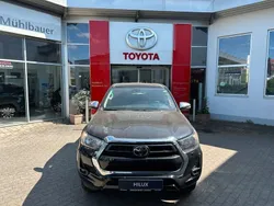 Schwarz Gebraucht 2024 Toyota HiLux Comfort Abholung | 43.980 € (Etwas zu teuer)