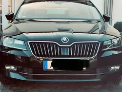 Schwarz Gebraucht 2018 Skoda Superb Style Kombi | 13.999 € (Guter Preis)