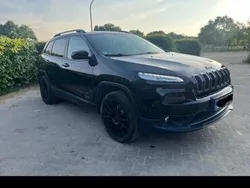 Schwarz Gebraucht 2016 Jeep Cherokee SUV | 9.700 €