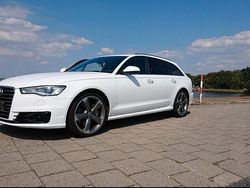 Weiß Gebraucht 2015 Audi A6 Ambiente Kombi | 17.500 € (Fairer Preis)