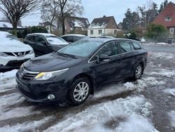 Schwarz Gebraucht 2014 Toyota Avensis Kombi | 5.500 € (Guter Preis)