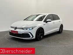 Weiss Gebraucht 2024 VW Golf VIII Pro Limousine | 30.950 € (Guter Preis)