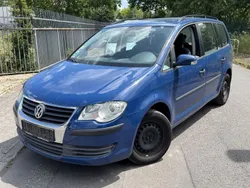 Blau Gebraucht 2007 VW Touran Conceptline Van / Kleinbus | 2.950 € (Fairer Preis)