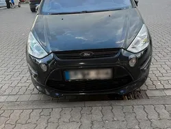 Schwarz Gebraucht 2011 Ford S-MAX Titanium S Van / Kleinbus | 7.000 € (Guter Preis)