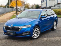 Modra race/race blue Gebraucht 2022 Skoda Octavia Style Kombi | 21.499 € (Guter Preis)