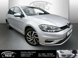 Silber Gebraucht 2018 VW Golf VII Sound Limousine | 14.950 € (Guter Preis)