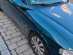 Grün Gebraucht 2000 Opel Vectra Limousine | 900 € (Guter Preis)