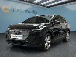 Schwarz Gebraucht 2022 Audi Q4 e-tron SUV | 25.799 € (Fairer Preis)