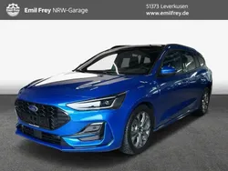 Blau Gebraucht 2023 Ford Focus ST-Line Kombi | 24.970 € (Guter Preis)